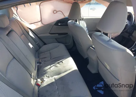 2015 Honda Accord Lx z USA, uszkodzony, nr VIN 1HGCR2F39FA172242